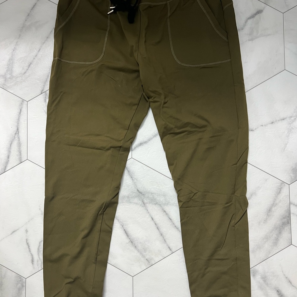 ZYIA Women’s joggers in olive green